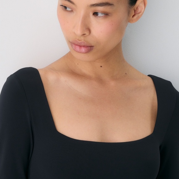 Babaton Contour Squareneck Bodysuit - Picture 5 of 6